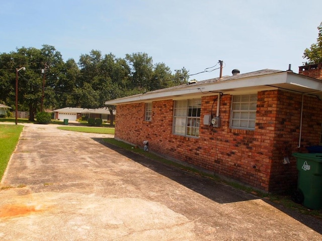 view of home's exterior