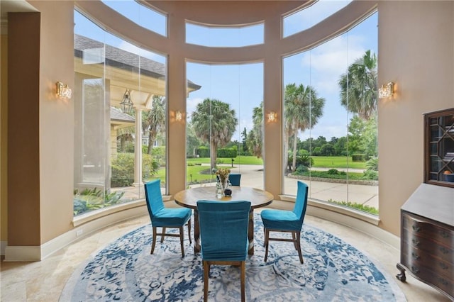 view of sunroom / solarium