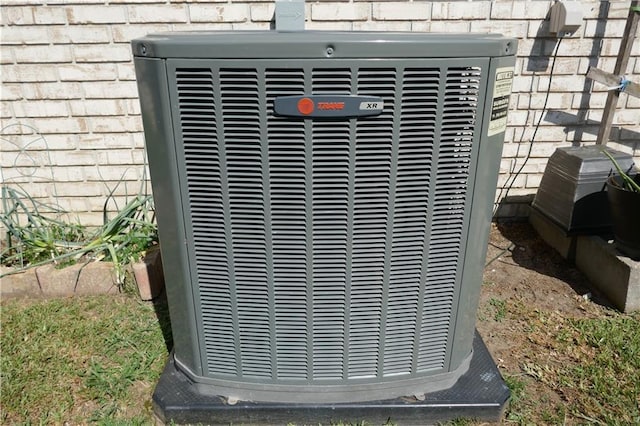 exterior details featuring cooling unit