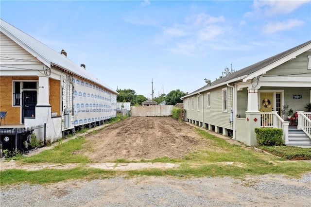 Listing photo 3 for 3138-40 Marais St, New Orleans LA 70117