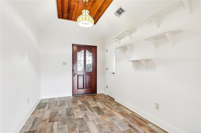 foyer featuring light hardwood / wood-style floors