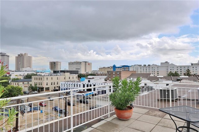 920 Poeyfarre St Unit 102, New Orleans, LA 70130 - photo 37