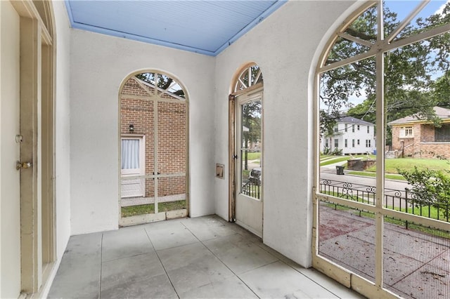 view of unfurnished sunroom