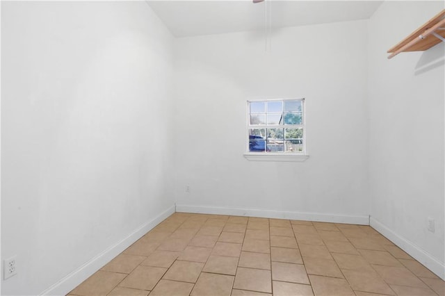 empty room featuring light tile patterned flooring