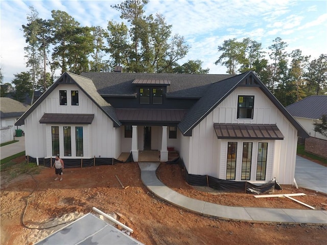 view of front facade featuring french doors