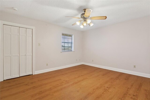 bathroom with toilet, crown molding, and vanity