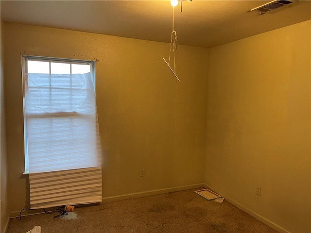 4653 Dale St, New Orleans, LA 70126 - carpeted spare room with baseboards