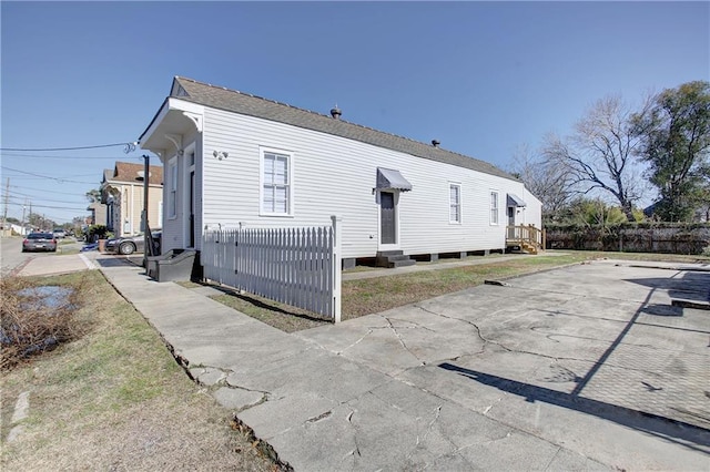 617 Tupelo St, New Orleans, LA 70117 - photo 2
