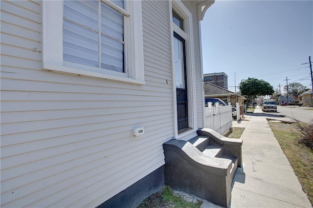 617 Tupelo St, New Orleans, LA 70117 - photo 3