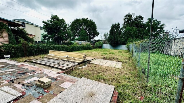 view of yard with a patio