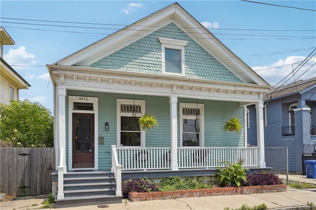 view of front facade featuring covered porch