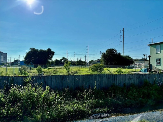 Listing photo 2 for 37841 Marigny St, New Orleans LA 70122