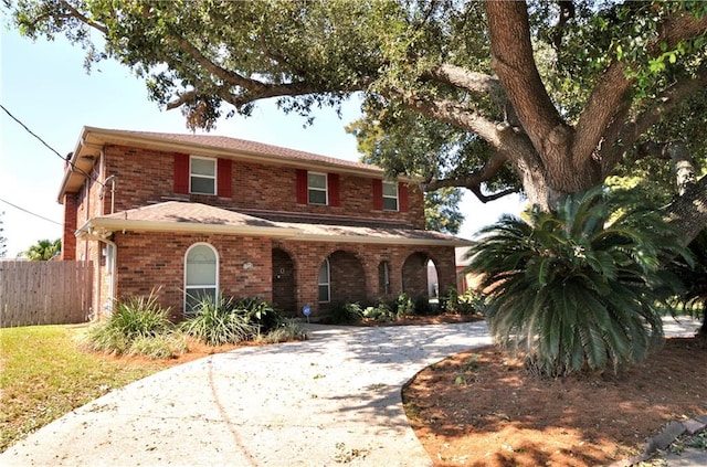 view of front of property