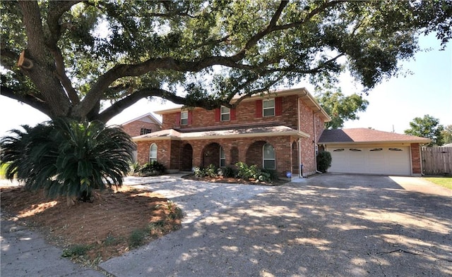 view of front facade featuring a garage