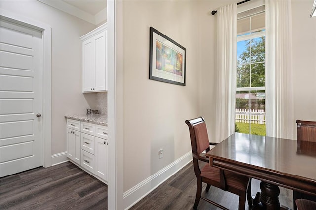 office area with dark wood-type flooring