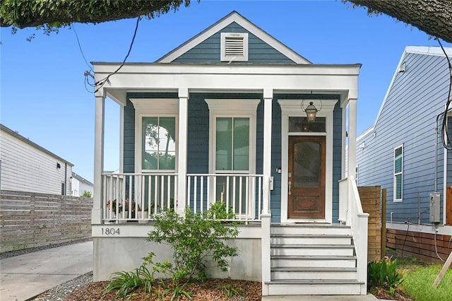 view of front facade with a porch