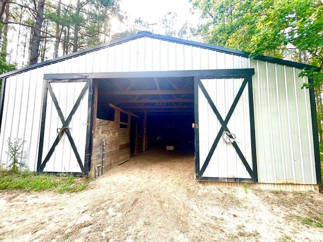 view of outdoor structure