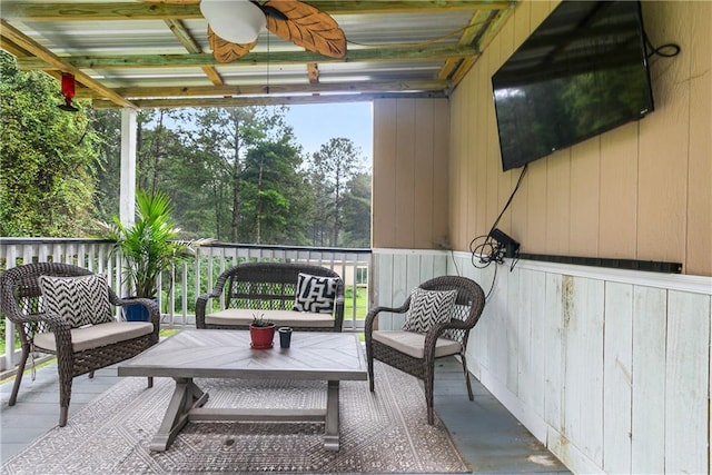 view of patio / terrace with an outdoor hangout area and a ceiling fan