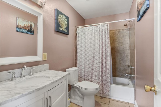 10210 Heritage Dr, New Orleans, LA 70127 - full bathroom featuring tile patterned floors, toilet, vanity, and shower / bath combo with shower curtain