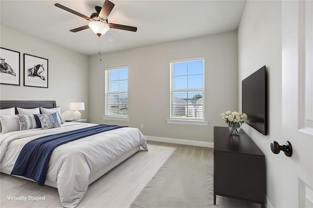 bedroom with ceiling fan