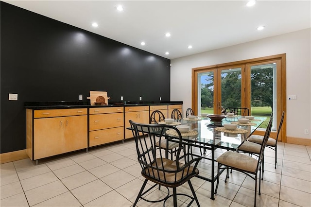 dining room with light tile patterned floors