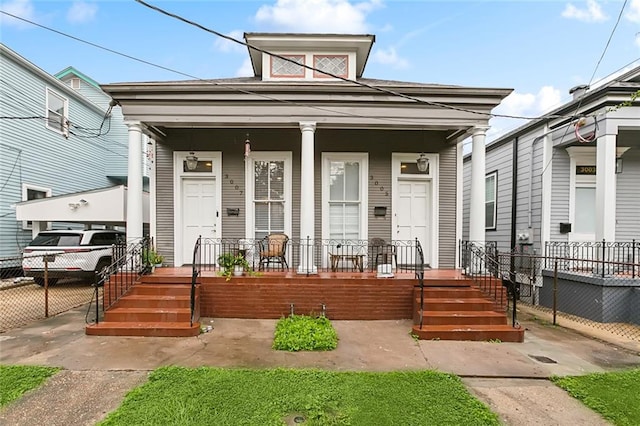 view of front of home featuring a porch