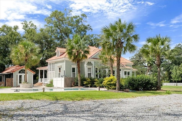 view of mediterranean / spanish-style home