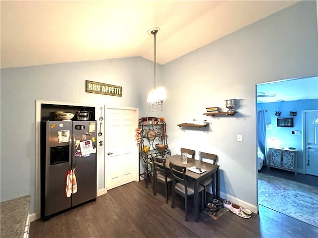 bedroom featuring ceiling fan, dark hardwood / wood-style floors, and a textured ceiling