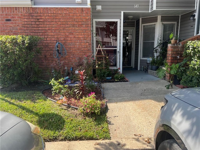149 Avant Garde Cir Unit 149, Kenner, LA 70065 - entrance to property with brick siding