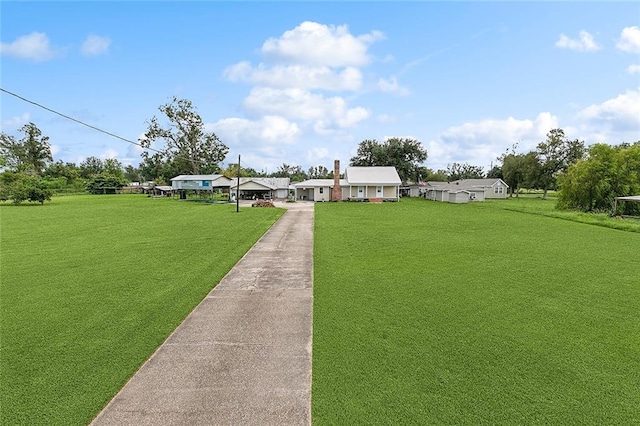 exterior space featuring a yard