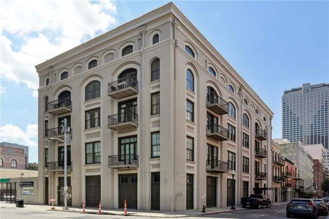 416 Common St Unit 6, New Orleans, LA 70130 - view of property