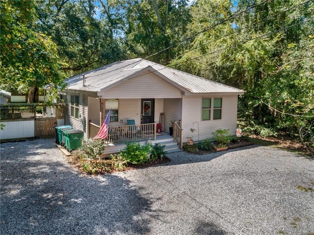 view of front of house featuring covered porch