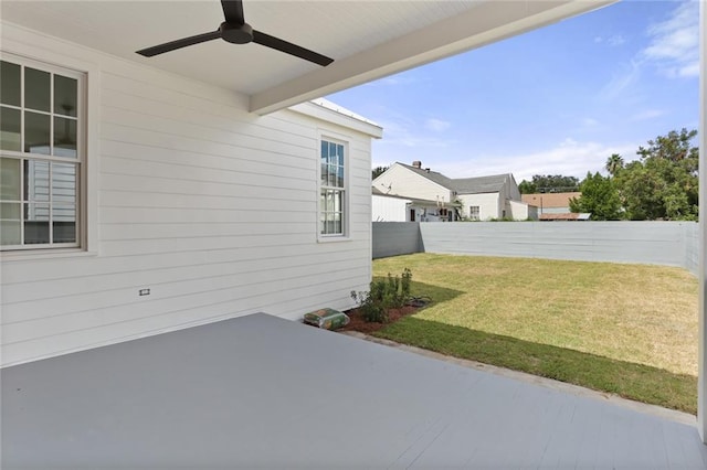 view of patio with ceiling fan