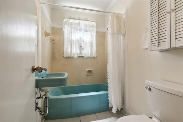 bathroom with shower / bath combination with curtain, tile patterned floors, and toilet