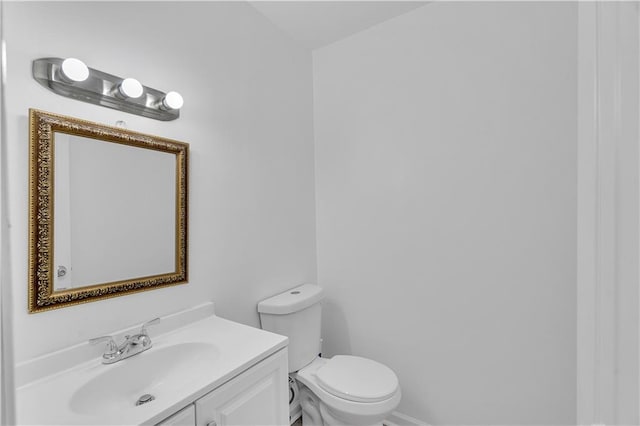 3244 Iowa Ave, Kenner, LA 70065 - half bathroom with toilet and vanity