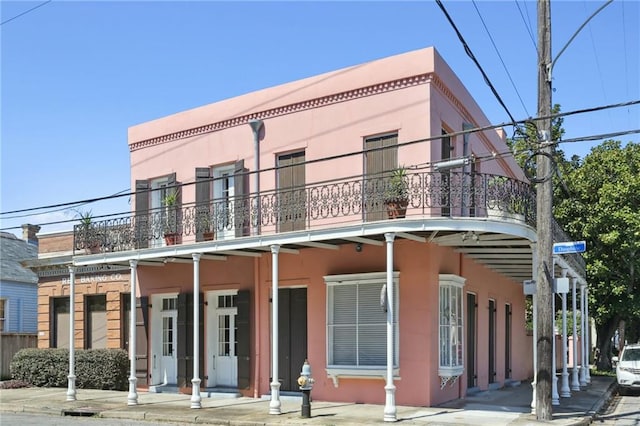 view of building exterior