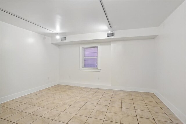2462 Royal St, New Orleans, LA 70117 - view of unfurnished room