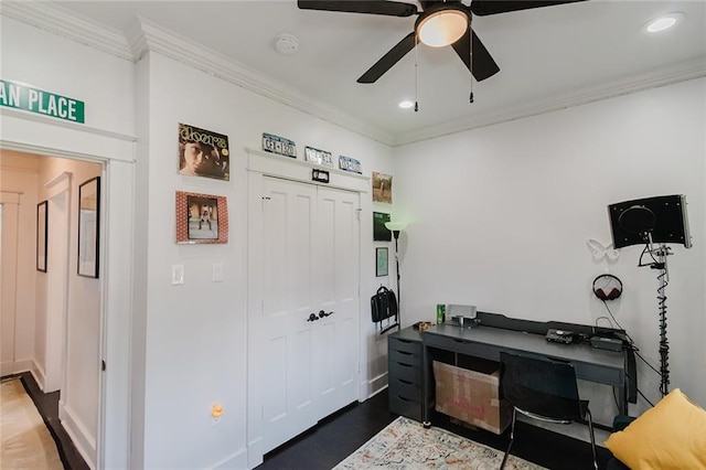 office space with ceiling fan, ornamental molding, and wood-type flooring