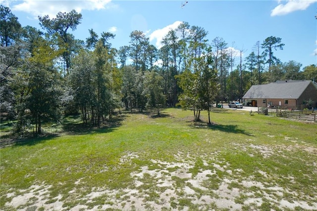 Listing photo 3 for 1785 Lotus Rd, Mandeville LA 70448