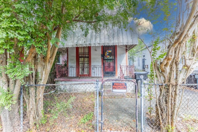 view of front of property with a porch