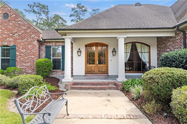 property entrance featuring covered porch