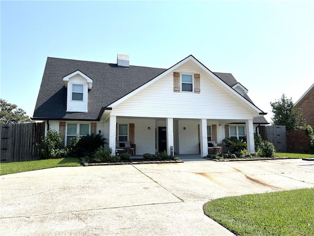 view of front of property with a porch