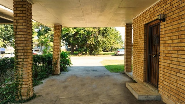 1321 Pacific Ave, New Orleans, LA 70114 - view of patio