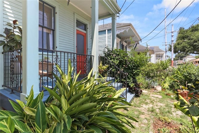 exterior space with a porch