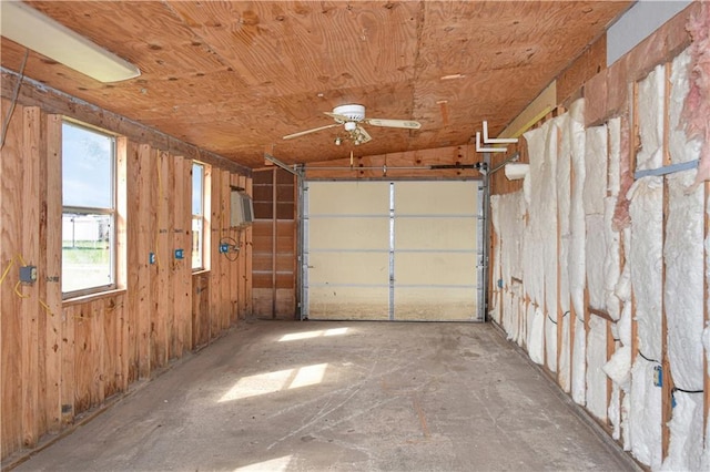 garage with ceiling fan