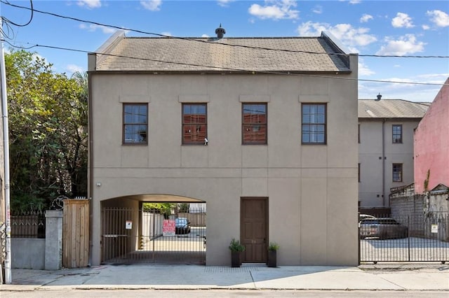 view of front of house