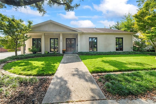 view of front of property with a front yard