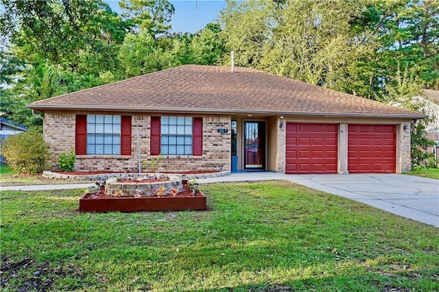 ranch-style home featuring a front lawn