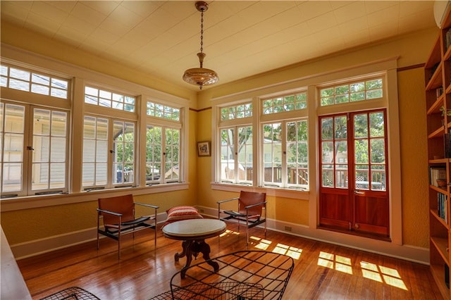 view of sunroom / solarium