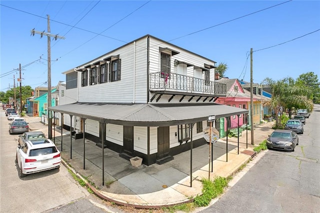1900 N Rampart St, New Orleans, LA 70116 - multi unit property featuring a balcony